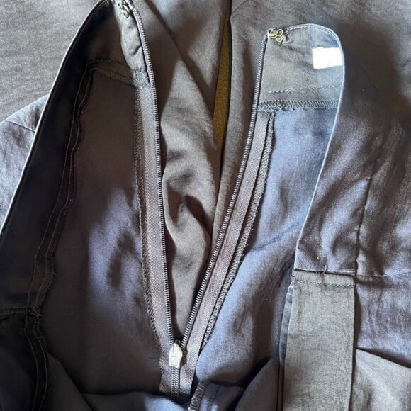 Sheike  Navy Blue  Satin  Ruffle  Crop  Pants  Womens Size 10 - Picture 13 of 16